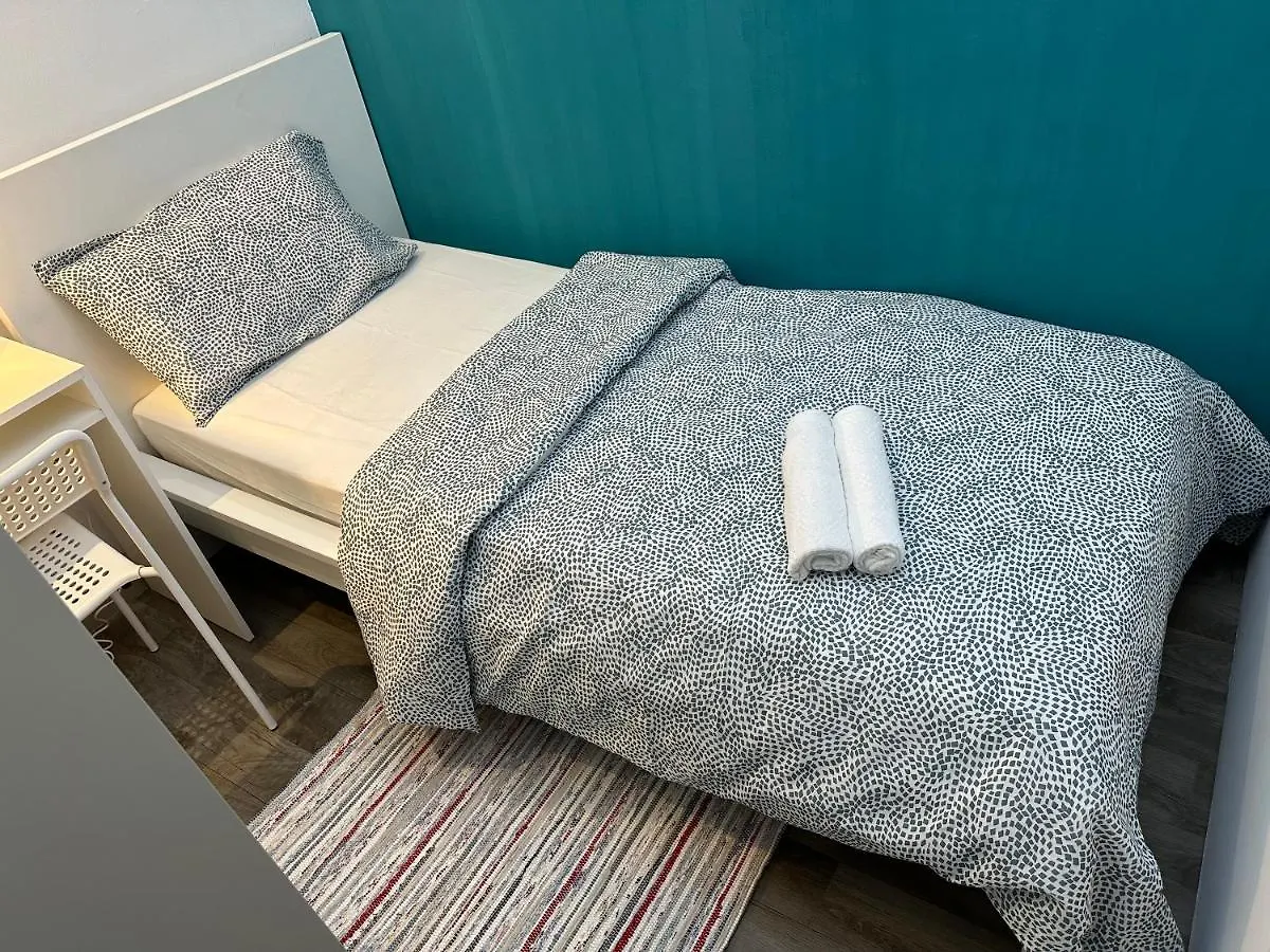 Homestay Epic Partition Room In Barsha Near Metro Dubai