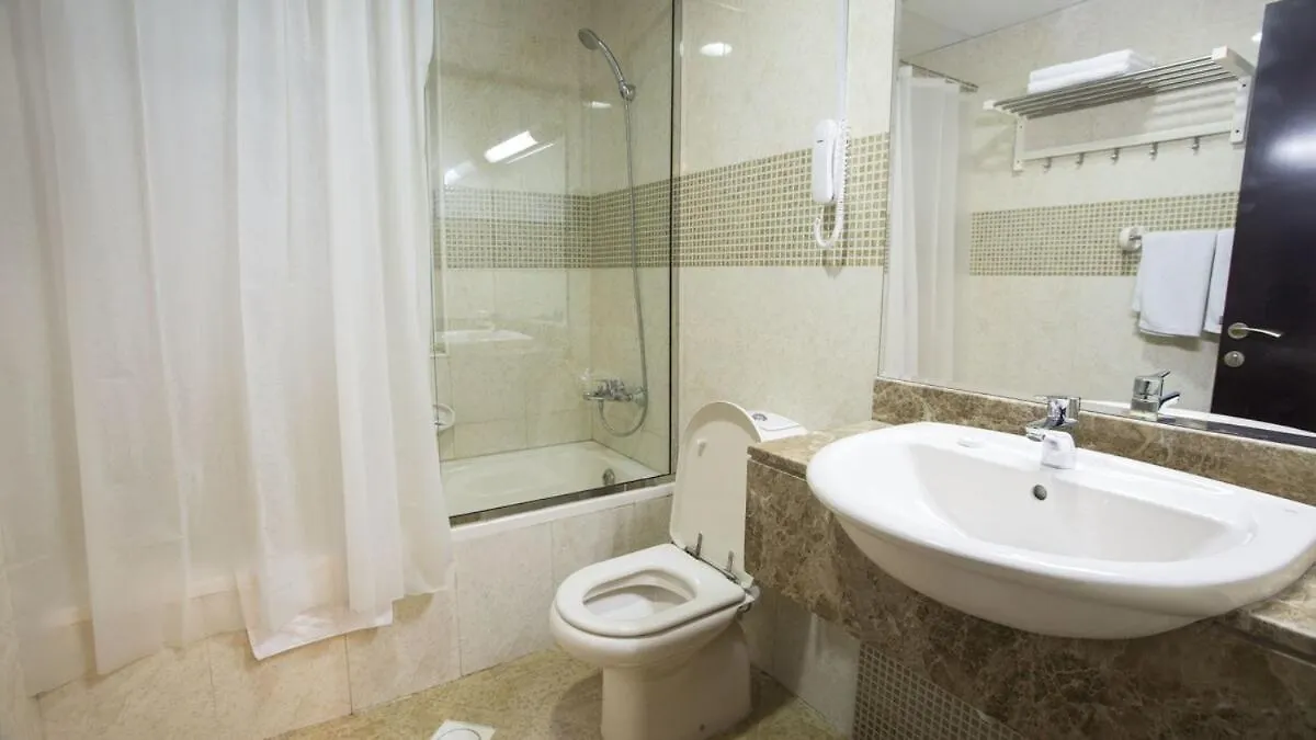 Homestay Epic Partition Room In Barsha Near Metro Dubai